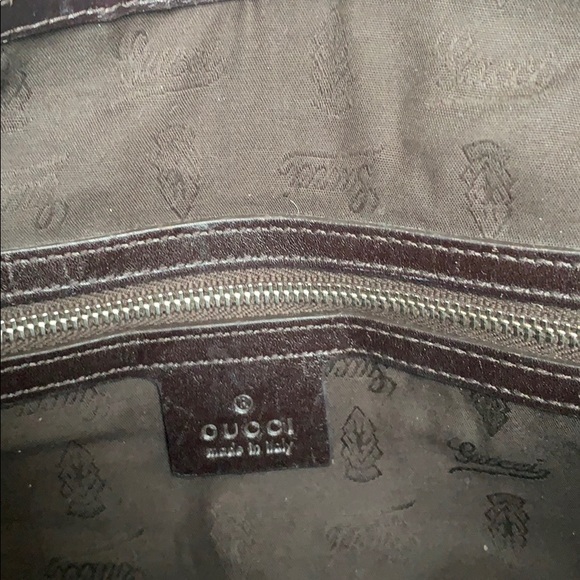 Gucci Hobo bag gently used - Picture 2 of 7